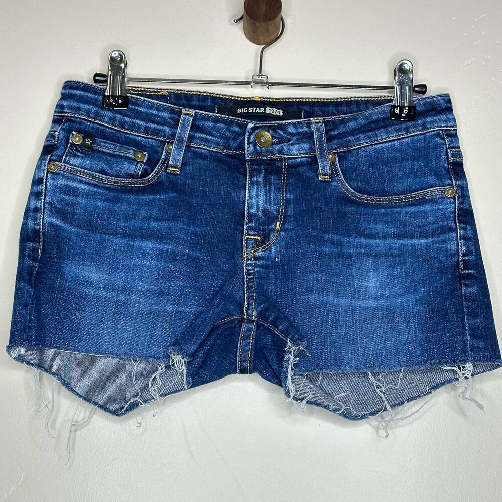Big Star Low Rise Cut Off Denim Shorts Size 26